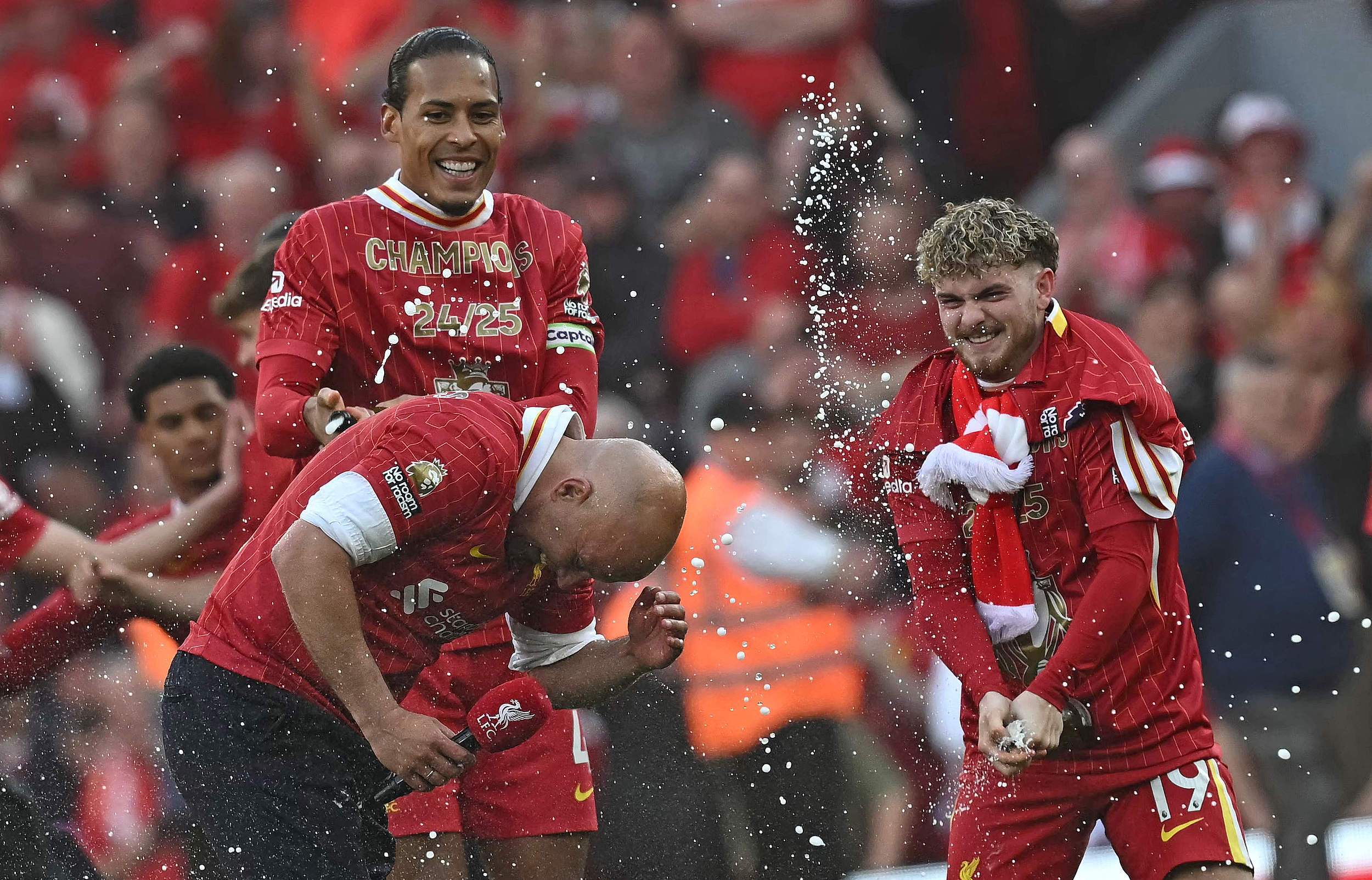 利记官方网站-利物浦1-1战平莱比锡,积7分热刺携手晋级!