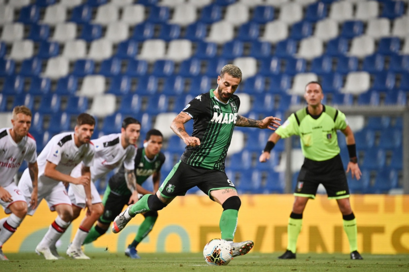 利记平台-萨索洛客场一球小胜,保级前景一片光明